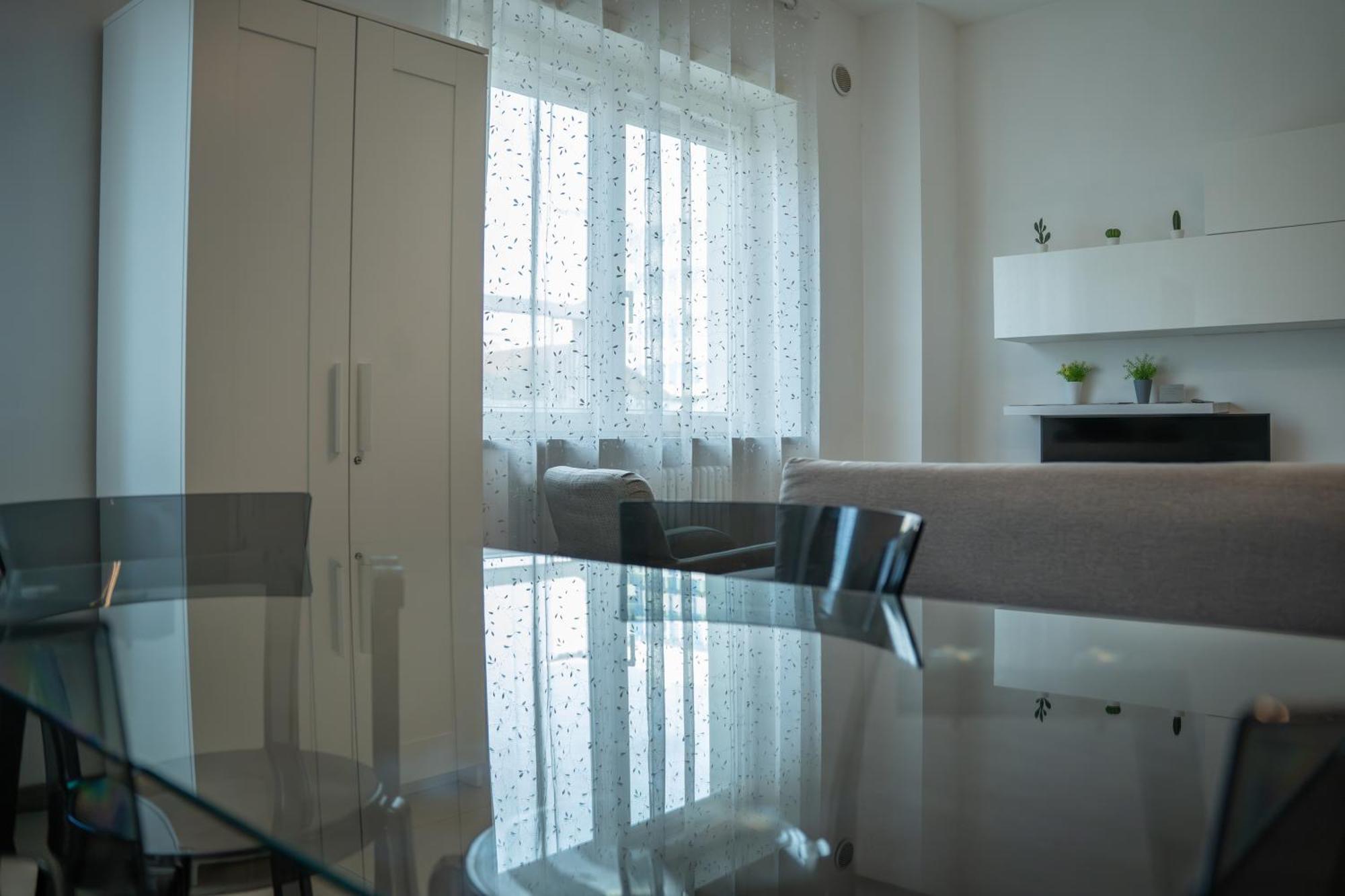 Lugaro Guest House トリノ エクステリア 写真